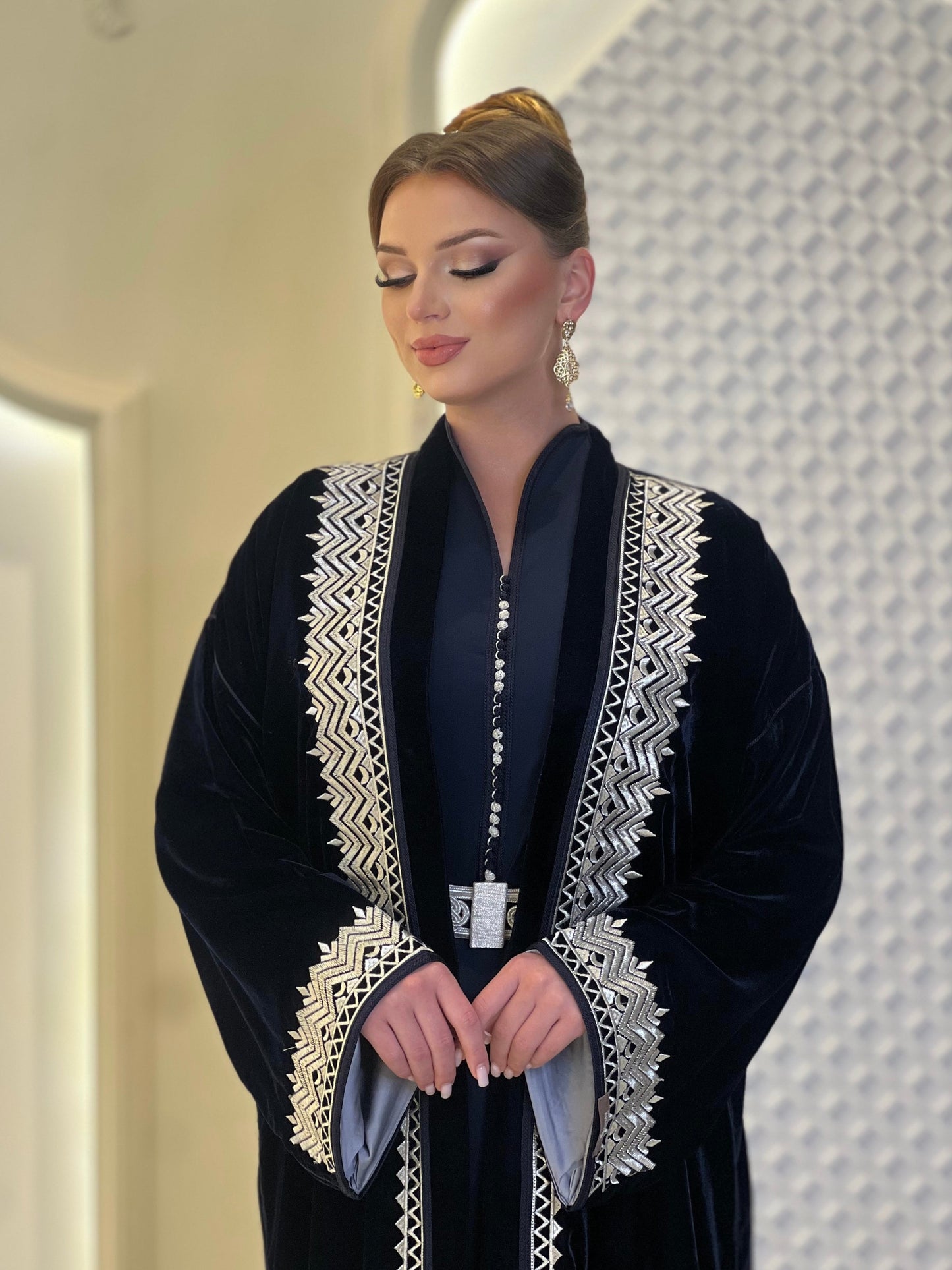 Caftan de Luxe - Fantasy bridal gown - Kovas | Takchita Couture | Bespoke Silk Gown | Seta ricamata